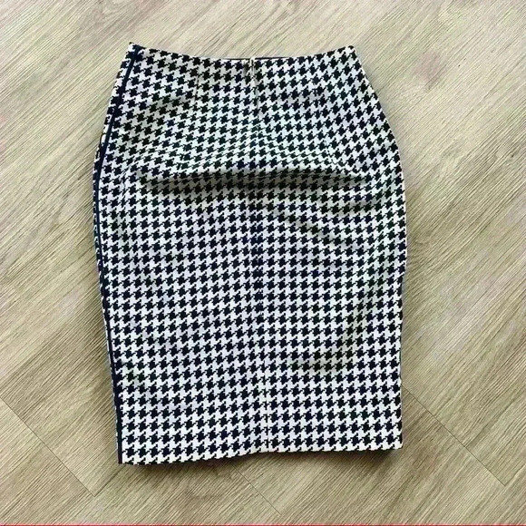 H&M HOUNDSTOOTH SKIRT  BLUE & WHITE SIZE 2 - Picture 3 of 7